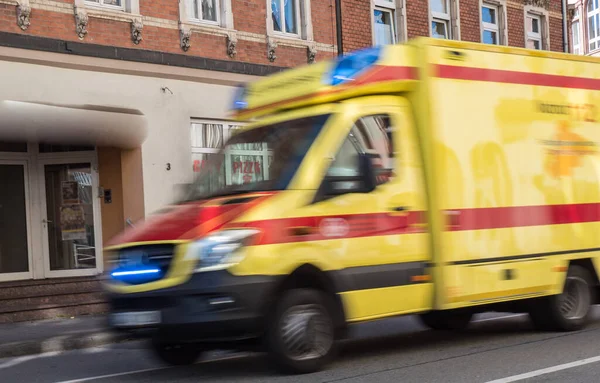 Ambulance in use image — Stock Photo, Image