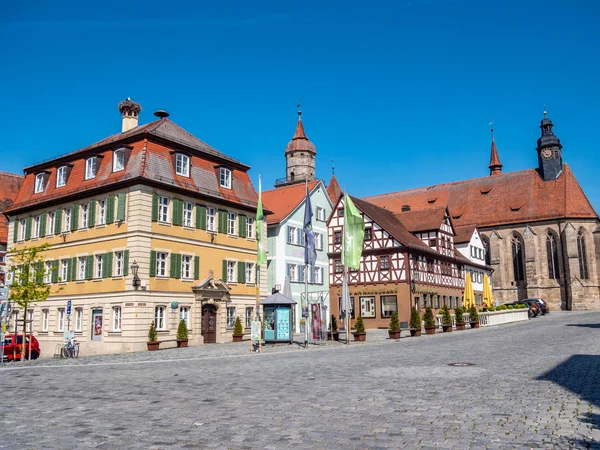 "Feuchtwangen "är en historisk stad i Bayern — Stockfoto