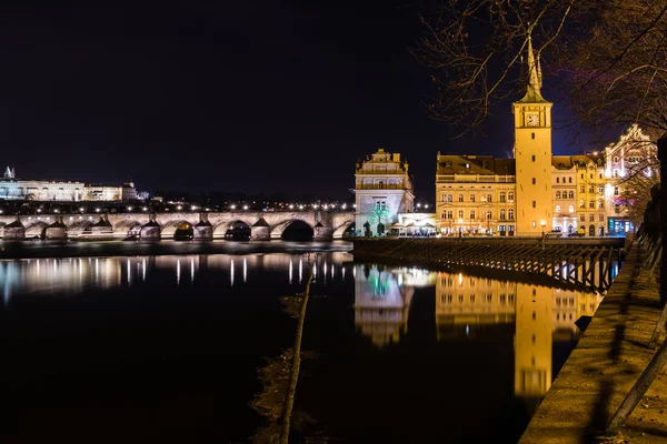 Skyline Praga à noite — Fotografia de Stock