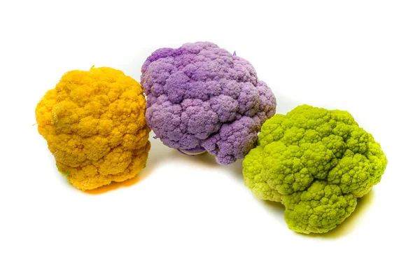 Imagem isolada de couve-flor colorida — Fotografia de Stock