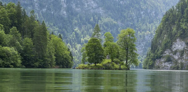 Panorama island Christlieger on the Koenigssee in Bavaria — Stock Photo, Image