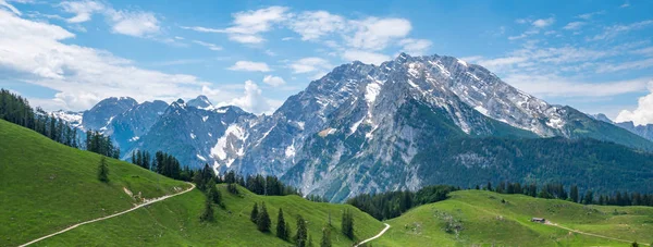 View to the Watzmann in Berchtesgaden — Stok fotoğraf