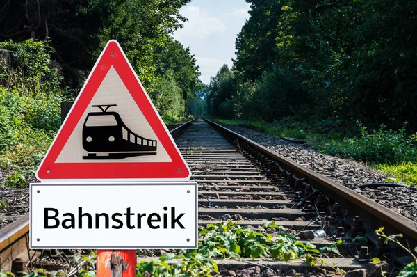 Rail strike Warn sign in German — Stock Photo, Image