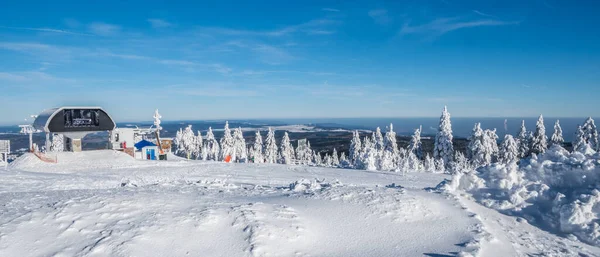 Panorama Paisaje invernal en Erzgebirge — Foto de Stock