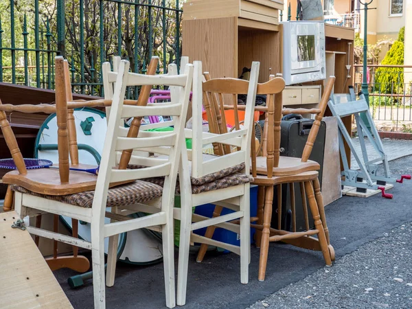 Bulky waste chairs on the street — Stock Photo, Image