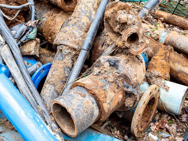 Viejas Tuberías Agua Oxidada Sitio Construcción —  Fotos de Stock