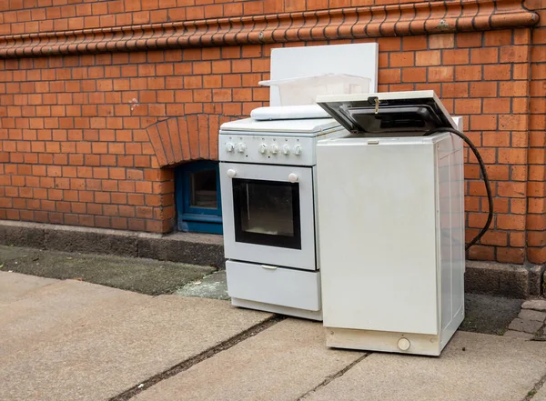 Equipos Eléctricos Antiguos Para Eliminación Residuos Electrónicos — Foto de Stock