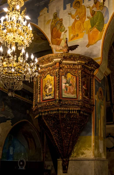 Wewnątrz grecki Kościół prawosławny Zwiastowania w Nazarecie — Zdjęcie stockowe