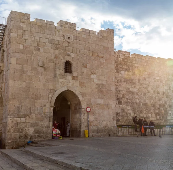 Porta de Herodes, Porta das Flores em Jerusalém, Israel — Fotografia de Stock