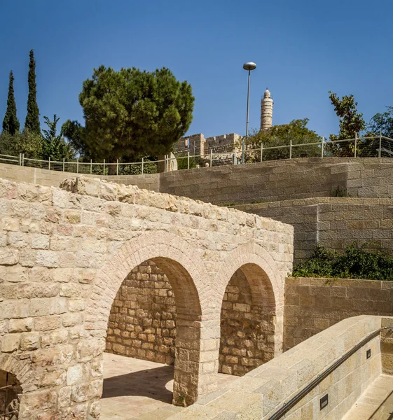 W zabytkowym budynku, park narodowy mury Jerozolimy — Zdjęcie stockowe