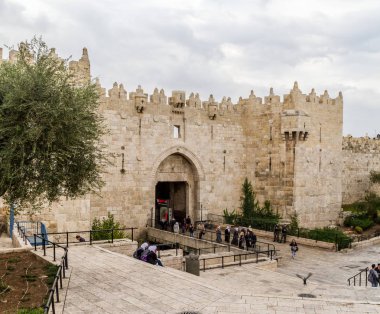 Damascus Gate, Kudüs'te Shechem kapısı