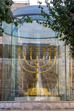Altın menorah Kudüs, İsrail