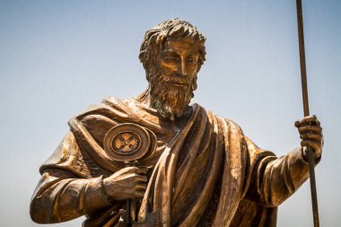 Havari Peter Capernaum İsrail'in heykeli