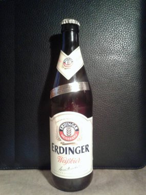 Erdinger. Erdinger Weisbrough. Bayern Münih Alman Bira Fabrikası