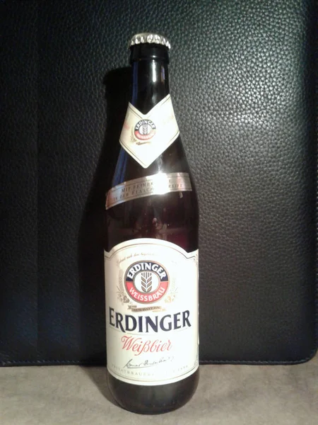 Erdinger. Erdinger Weisbrough. Bayern Münih Alman Bira Fabrikası