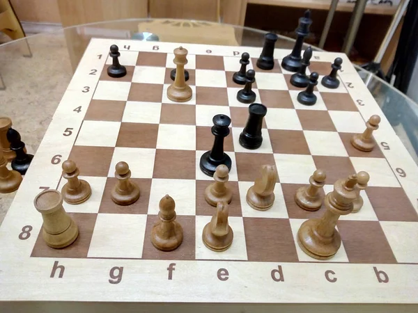 White Vzdal Šachová Hra Vítězství Černých Kusů — Stock fotografie