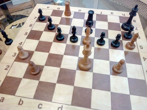 黑色投降 白棋游戏的胜利 — 图库照片