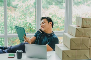 Postacı alıcıya göndermek için posta kutusunu hazırla.