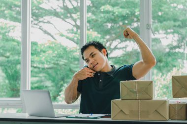 Postacı alıcıya göndermek için posta kutusunu hazırla.