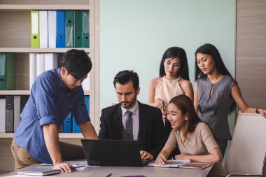 İş adamları iş toplantısı.