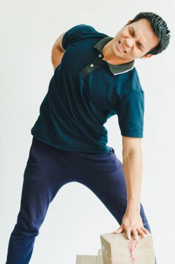 Postacı alıcıya göndermek için posta kutusunu hazırla.