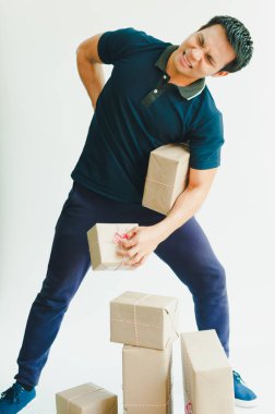 Postacı alıcıya göndermek için posta kutusunu hazırla.