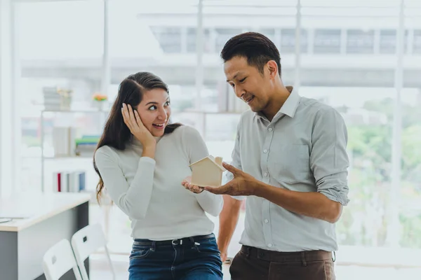 Asian Couples Husbands Wives Come Together Design House Live Together — Stock Photo, Image