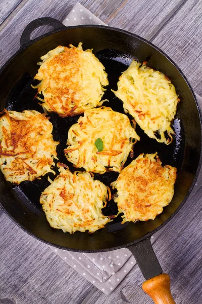 Potato Pancakes. Vegetable fritters. — Stock Photo, Image