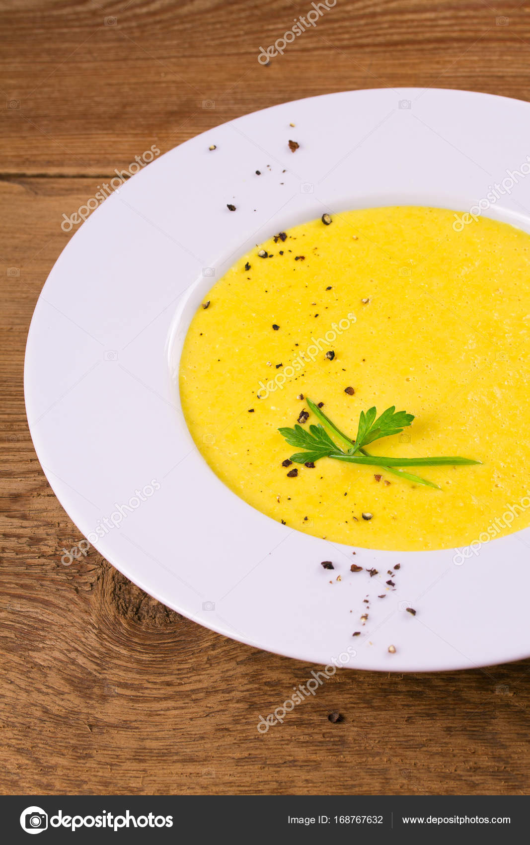 Karidesli Mısır Çorbası Karidesli Mısır Çorbası