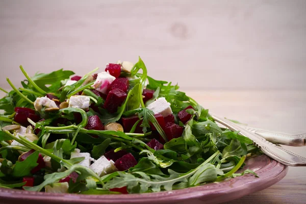 Beet Root Arugula Feta Cheese Salad Pumpkin Seeds Healthy Salad — Stock Photo, Image