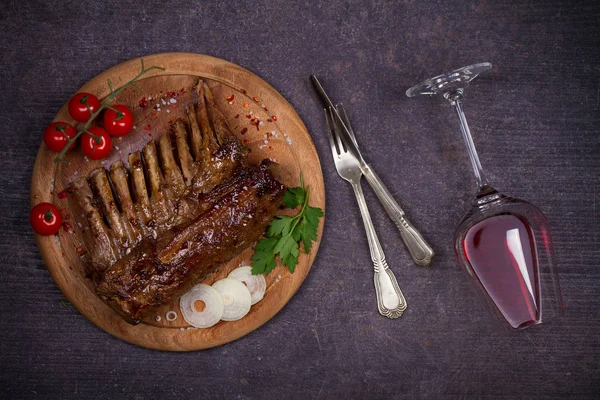 Parrilla Cordero Parrilla Vinagre Balsámico Salsa Azúcar Morena Vaso Botella —  Fotos de Stock