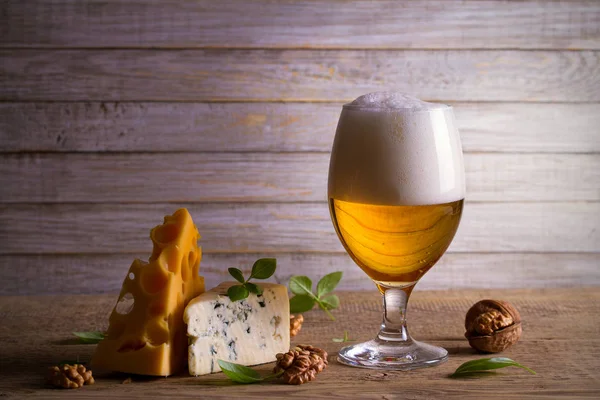 Beer Cheese Beer Glass Wooden Table Ale Appetizer Snack Horizontal — Stock Photo, Image