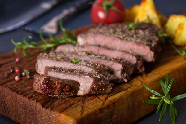 Grilled Fillet Beef Steak Potatoes Serving Board — Stock Photo, Image