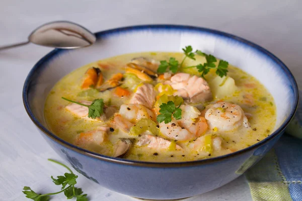 Seafood Chowder Salmon Shrimps Crabmeat Mussels — Stock Photo, Image