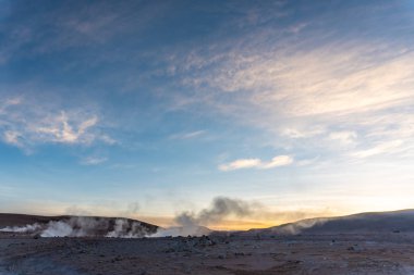 Baykal Gölü kıyısında soğuk kış sunrise