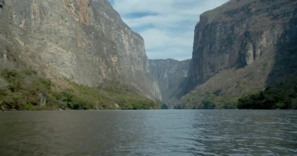 Вид на Канон-дель-Сумидеро — стоковое видео