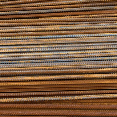 Paslı çelik takviye çubukları