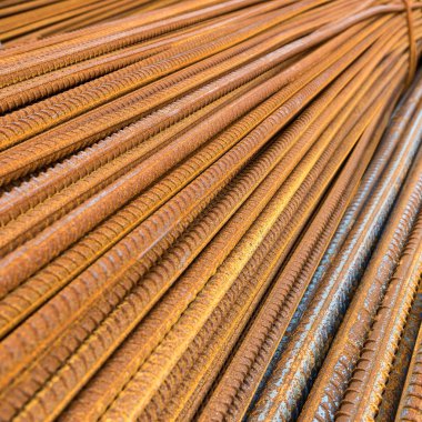 Paslı çelik takviye çubukları