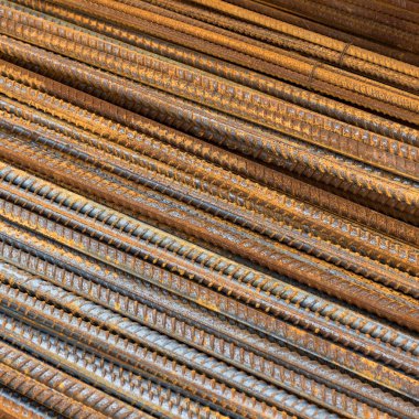 Paslı çelik takviye çubukları