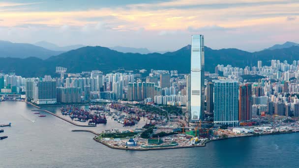 홍콩-시간 경과에 아름 다운 웨스트 구 룡 일몰 — 비디오