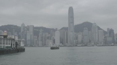 Hong Kong, Çin... 29 Ekim 2019 Victoria Limanı ve Hong Kong Adası Skyline. Hong Kong dünyanın en çok sayıda gökdelenine sahip. Günlük kaydı, F günlük kaydı.