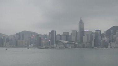 Hong Kong, Çin... 29 Ekim 2019 Victoria Limanı ve Hong Kong Adası Skyline. Hong Kong dünyanın en çok sayıda gökdelenine sahip. Günlük kaydı, F günlük kaydı.