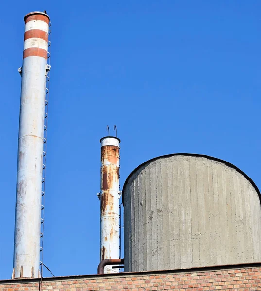 Smoke stacks of the power station — Stock Photo, Image