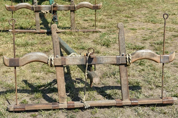 Old oxen yoke of a carriage — Stock Photo, Image