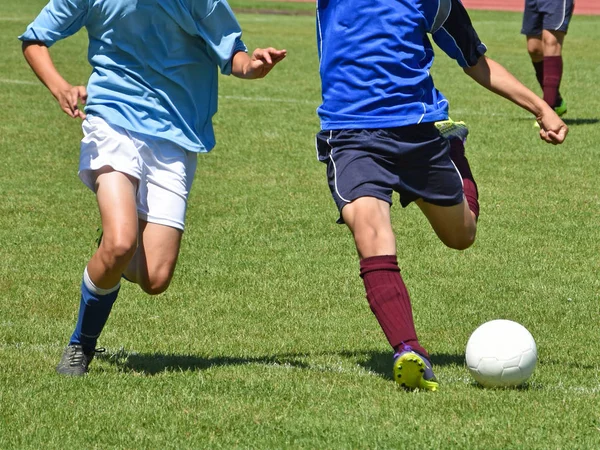 Kid футбольного матчу — стокове фото
