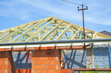 Yeni ev inşaat halinde.