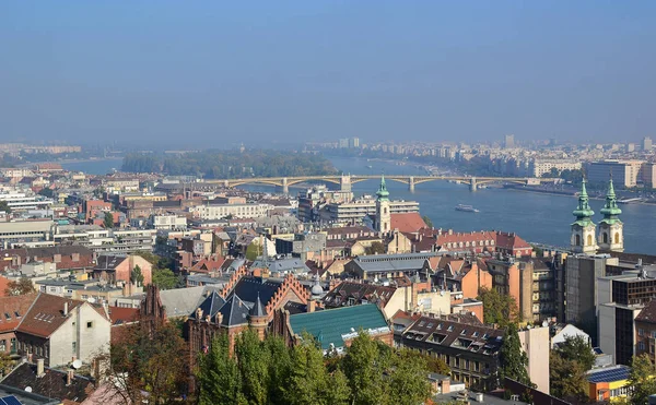 Uitzicht op Boedapest stad, Hongarije — Stockfoto