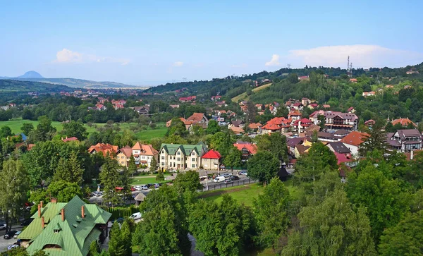 Vista de la ciudad de Rasnov, Rumania —  Fotos de Stock