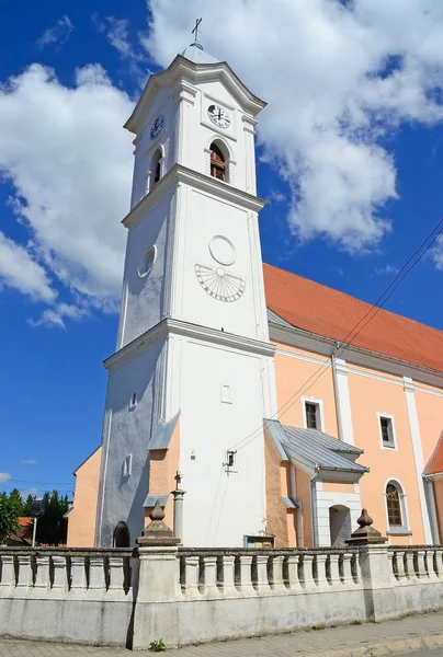 Igreja antiga na cidade de Brasov, Romênia — Fotografia de Stock