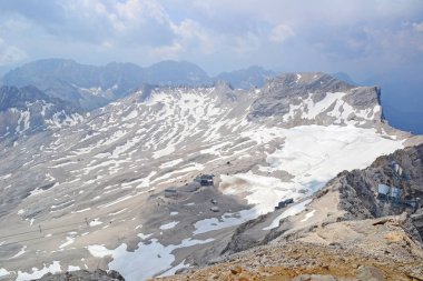 Eibsee Zugspitze Almanya'da görünümünü